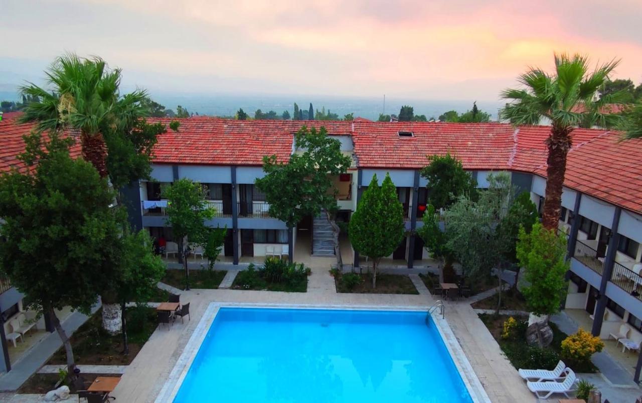 Artemis Yoeruek Otel Old Town Pamukkale Exterior photo